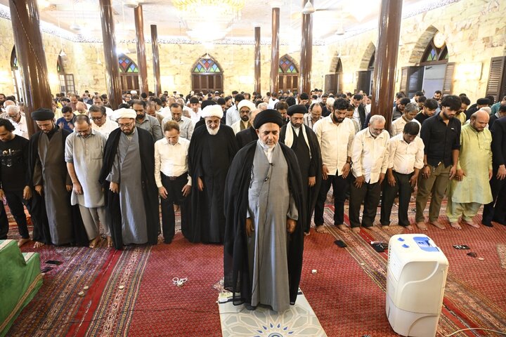ممبئی میں رہبرِ انقلاب شہید سید علی خامنہ ای کی یاد میں جلسۂ تعزیت؛