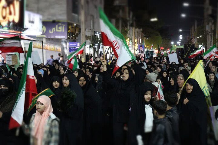 تجمع مردمی شهرک قائمیه اسلامشهر
