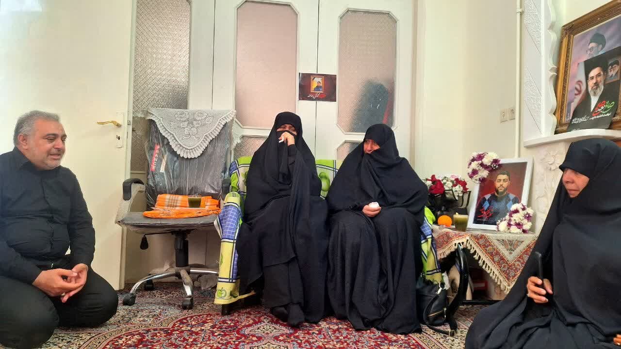 شهدا، انقلاب اسلامی را حمایت می‌کنند