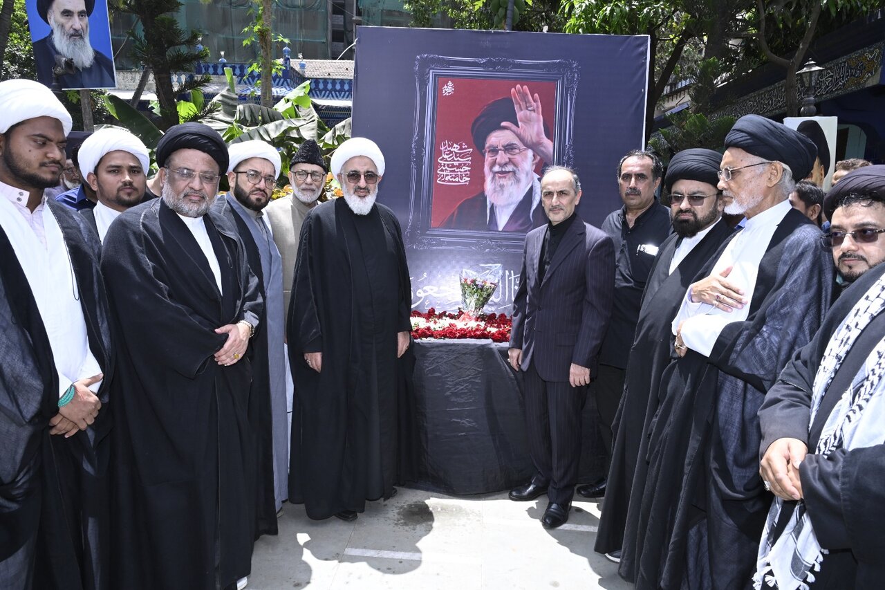 برگزاری مراسم گرامیداشت شهادت رهبر معظم انقلاب در بمبئی هند