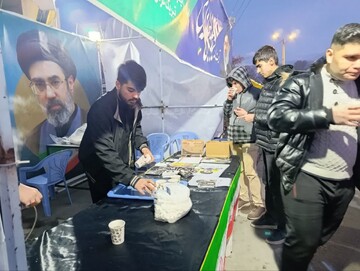 تصاویر/ فعالیت موکب مدرسه علمیه شهید امام خامنه ای ارومیه در ایام جنگ رمضان