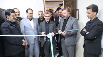 نخستین نیروگاه خورشیدی هیبریدی ۴۰ کیلوواتی در قم افتتاح شد