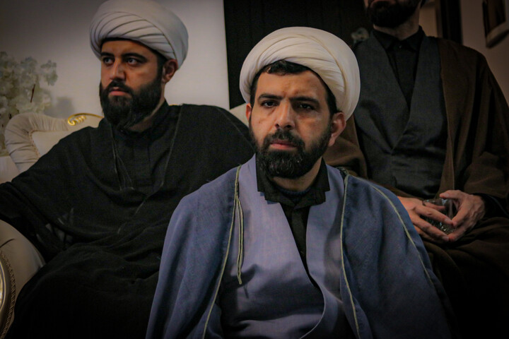 تصاویر/ تجلیل طلاب همدانی از ایثار خانواده شهدا