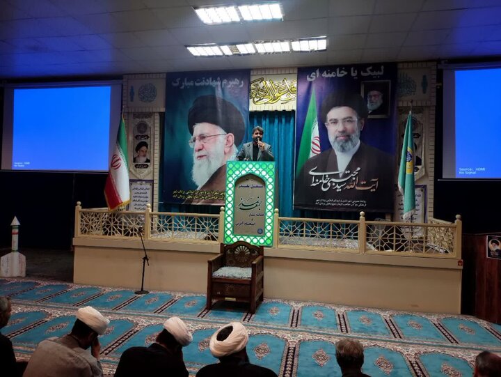 تصاویر/ تجمع مردمی در شهر یزدان آباد در شب ۱۲ فروردین
