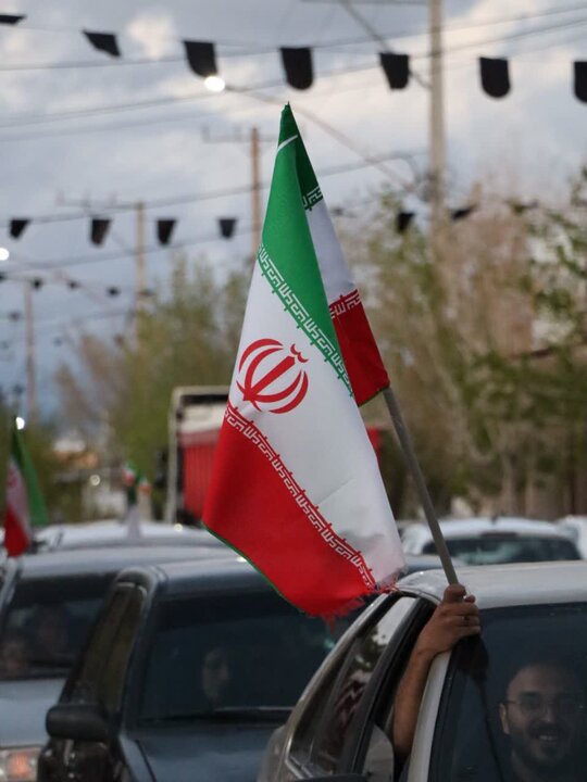 تصاویر/ کاروان خودرویی حماسه در شهر زیدآباد