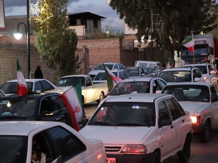 تصاویر/ کاروان خودرویی حماسه در شهر زیدآباد