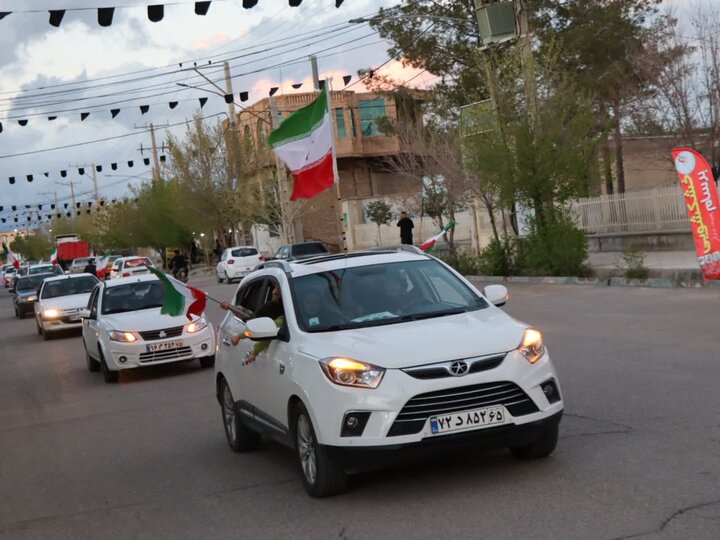 تصاویر/ کاروان خودرویی حماسه در شهر زیدآباد