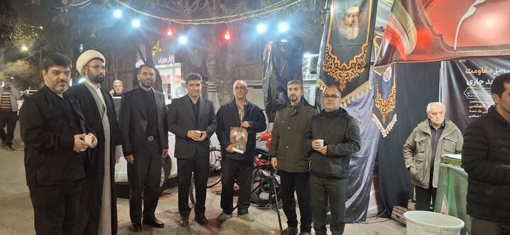 تصاویر/ تجمع با شکوه مردم میاندوآب در شب دوازده فرودین در بیعت با رهبر انقلاب
