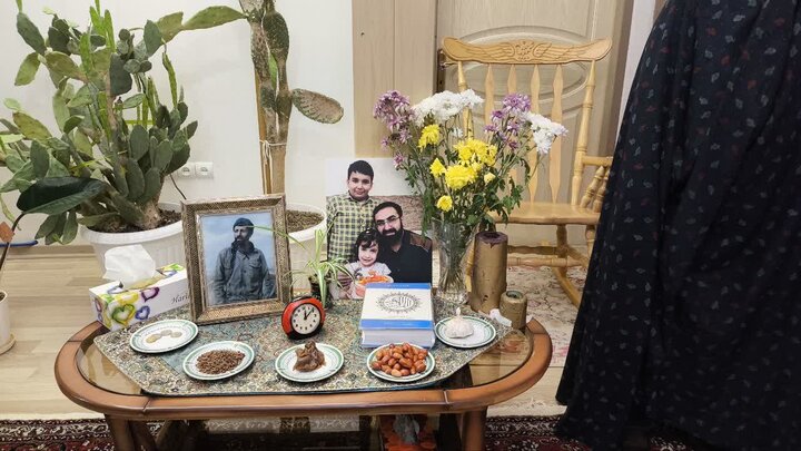 تصاویر/ دیدار خادمیاران رضوی با خانواده شهدای جنگ رمضان در ارومیه