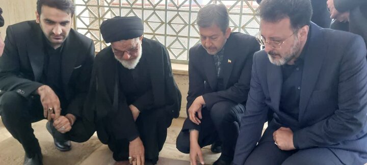 تصاویر/ افتتاح پروژه های عمرانی روستای طامه با حضورامام جمعه نطنز
