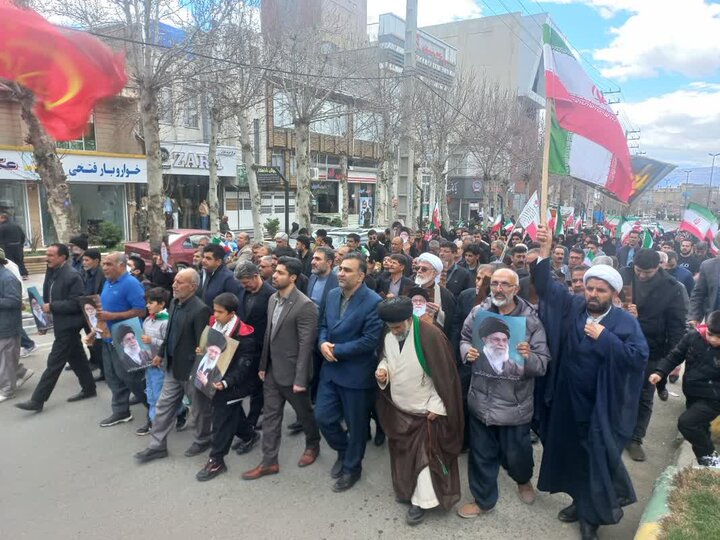 تصاویر/تجمع مردم عزادار و انقلابی کامیاران و بیلوار