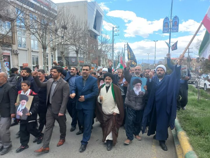 تصاویر/تجمع مردم عزادار و انقلابی کامیاران و بیلوار