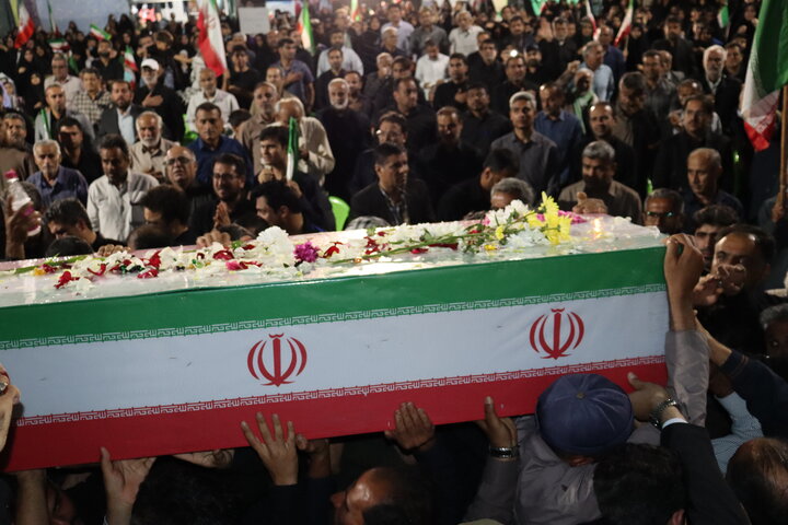 تصاویر/ وداع با شهید مدافع ایران در دیّر