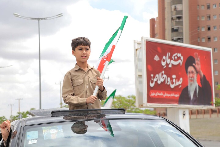 تصاویر| حرکت کاروان خودرویی انقلاب بیرجند در ۱۲ فروردین
