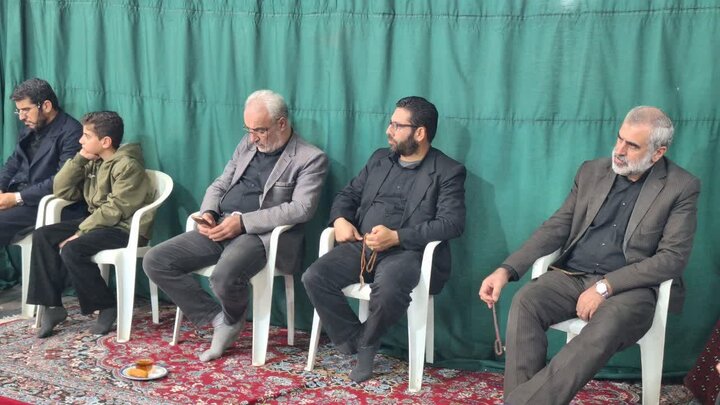 اجتماع بزرگ مداحان و شاعران آیینی استان