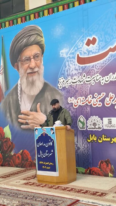 اجتماع بزرگ مداحان و شاعران آیینی استان