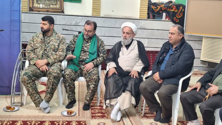 اجتماع بزرگ مداحان و شاعران آیینی استان