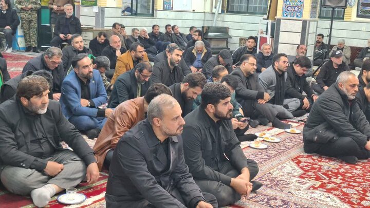 اجتماع بزرگ مداحان و شاعران آیینی استان