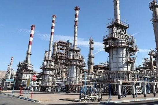 ईरान के साथ युद्ध आज़ादी और शांति के लिए नहीं, बल्कि तेल के लिए है।