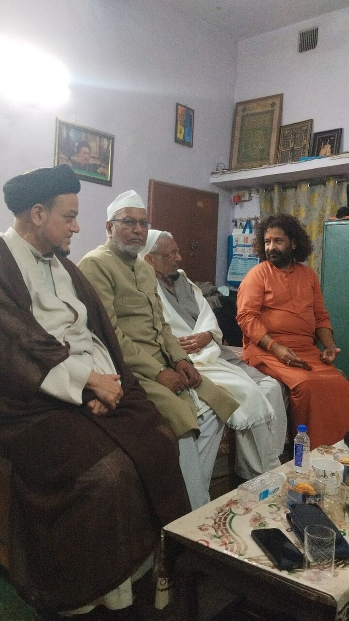 आयतुल्लाह सैयद हामिदुल हसन से मौलाना इब्ने हसन अमलवी ने की मुलाकात और अयादत