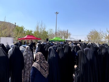 تصاویر/  سیزه بدر خانوادگی مردم ملارد در پارک مشاهیر