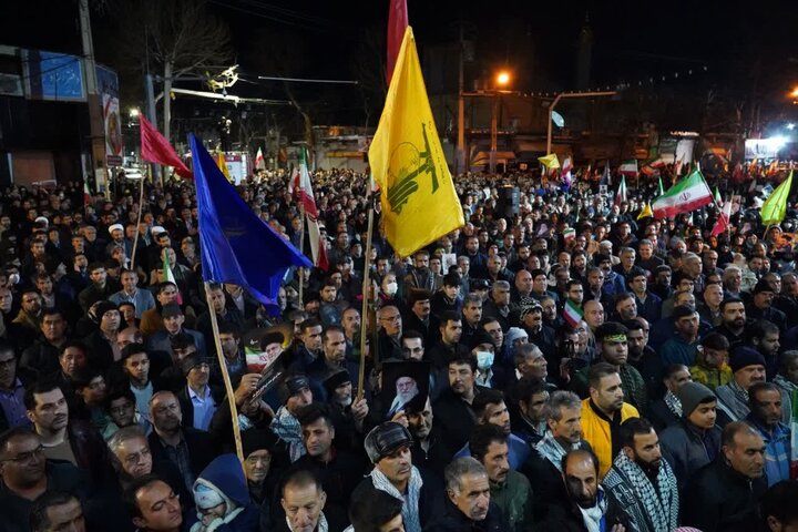 تصاویر/سی و دومین شب از اجتماع عزاداران امام شهید و بیعت با سومین رهبر انقلاب اسلامی در الشتر