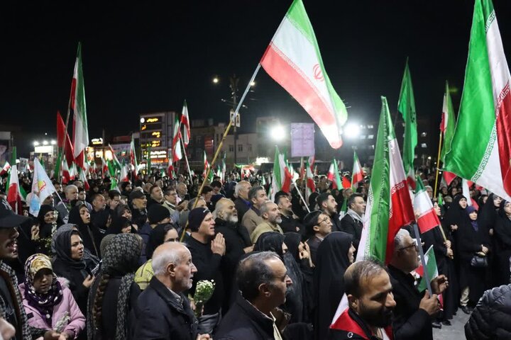 تصاویر/ میدان‌داری اسلامشهری‌ها در شب سی و دوم