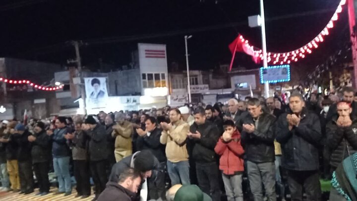 تصاویر/استمرار حضور باشکوه مردم ولایی و انقلابی اليگودرز در بیعت با ولایت