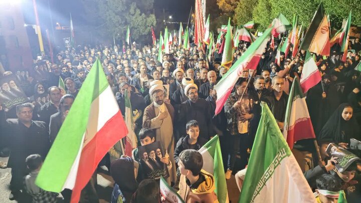تصاویر/ مردم همیشه در صحنه جای جای استان کرمان پای کار نظام و انقلاب