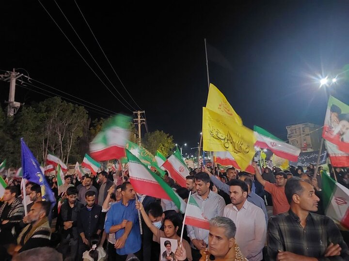 تصاویر/ مردم همیشه در صحنه جای جای استان کرمان پای کار نظام و انقلاب