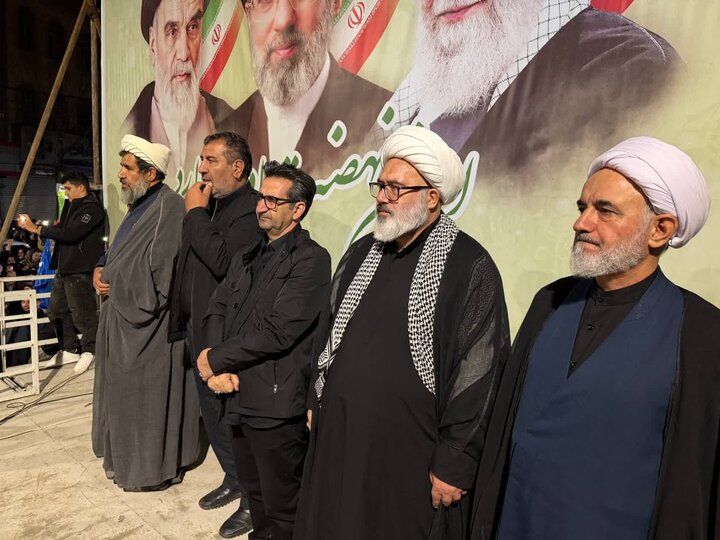 تصاویر/ تجمع مردم میاندوآب در سی و دومین شب متوالی در حمایت از نظام اسلامی