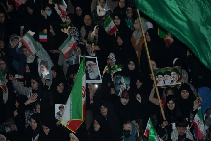 تصاویر/ تجمع مردم شهرستان شوط در حمایت از نظام اسلامی و بیعت با رهبری