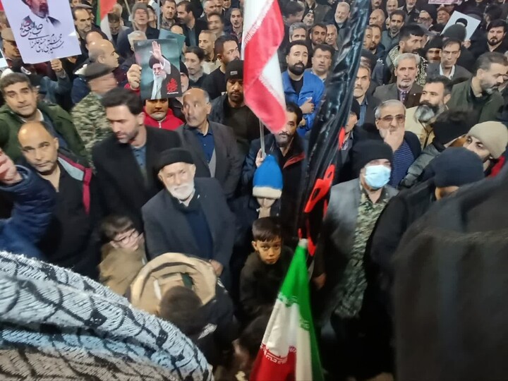 تصاویر/ استمرار حضور باشکوه مردم ولایی و انقلابی ابهر در بیعت با ولایت