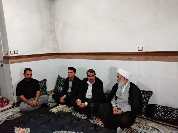 تصاویر/ دیدار نماینده ولی فقیه در بوشهر با خانواده شهدا