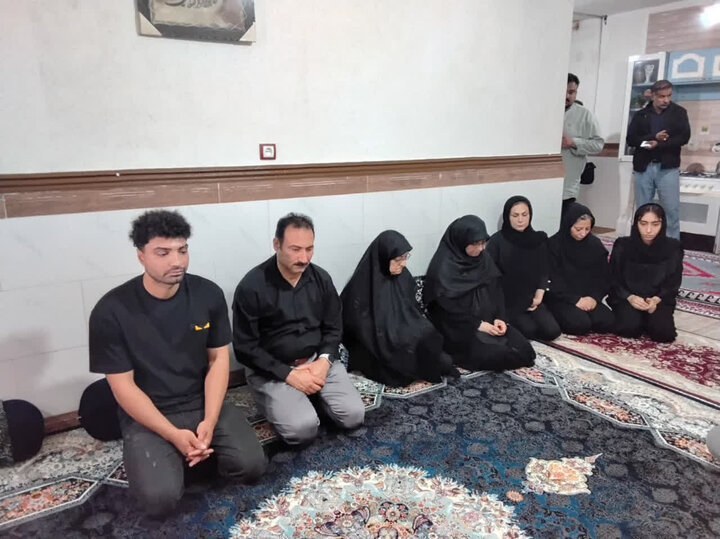 تصاویر/ دیدار نماینده ولی فقیه در بوشهر با خانواده شهدا