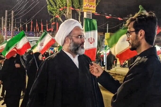 بیش از ۲۰۰ هزار نفر از مردم قم شب‌ها در خیابان‌ها حضور دارند / فعالیت روحانیون ۴۰۰ مسجد قم