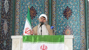 تبیین واقعیت‌ها و حفظ انسجام ملی، از عوامل خنثی‌سازی توطئه‌ دشمن است
