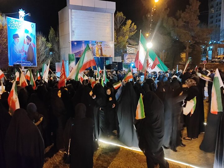 تصاویر/سی و سومین  موج حضور خیبرشکن‌های قمصر،حسین آباد و مسلم آباد در سنگر خیابان