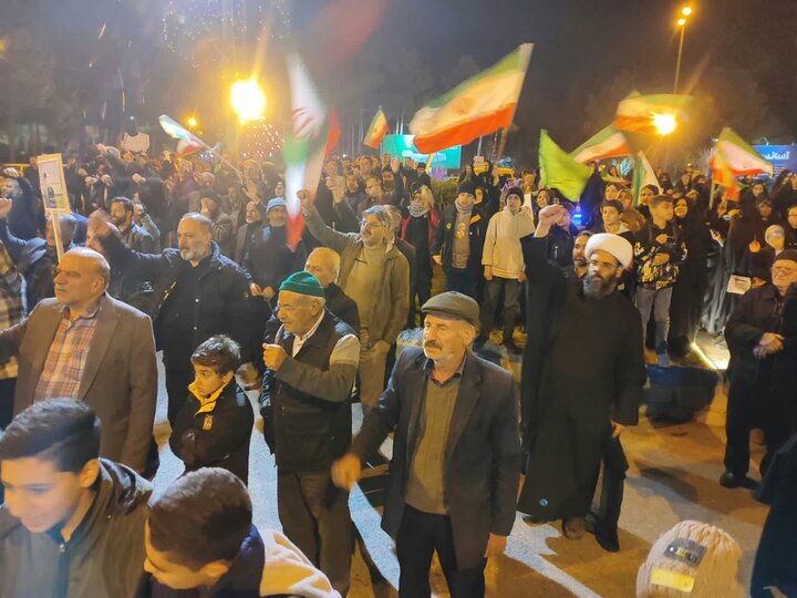 تصاویر/سی و سومین  موج حضور خیبرشکن‌های قمصر،حسین آباد و مسلم آباد در سنگر خیابان