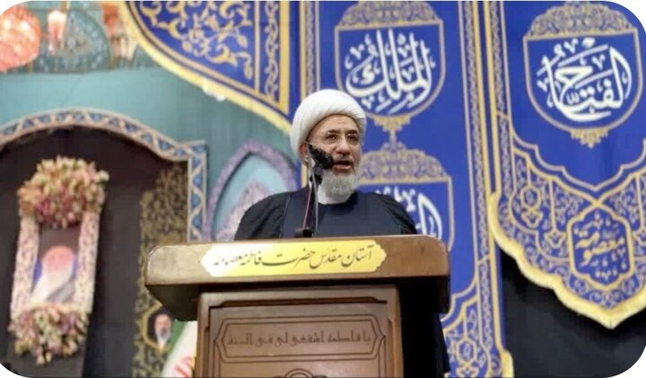 ایران، قرآن کریم کے عالمی وعدوں کی تکمیل کا علمبردار ہے: آیت اللہ اراکی