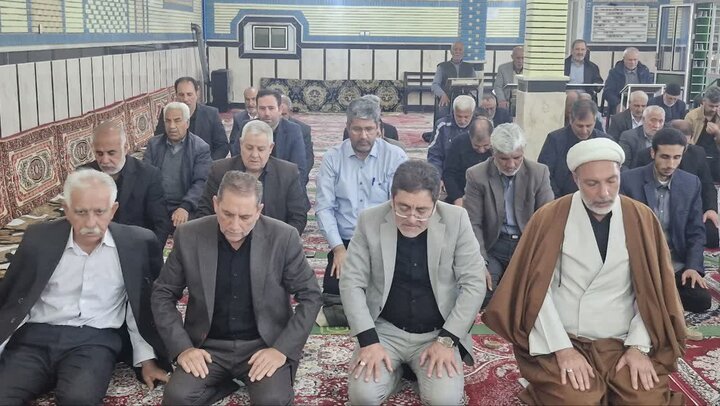 تصاویر/ اقامه نماز جمعه پلدشت
