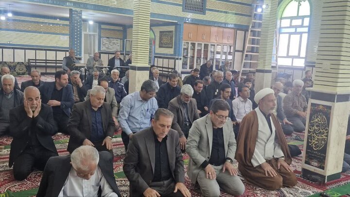 تصاویر/ اقامه نماز جمعه پلدشت