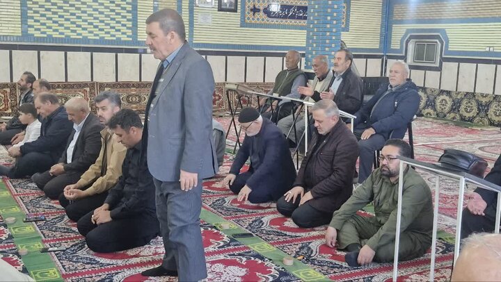 تصاویر/ اقامه نماز جمعه پلدشت
