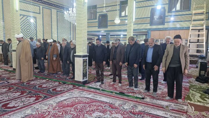 تصاویر/ اقامه نماز جمعه پلدشت