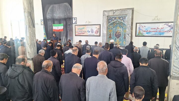 تصاویر/ نماز عبادی سیاسی جمعه قمصر