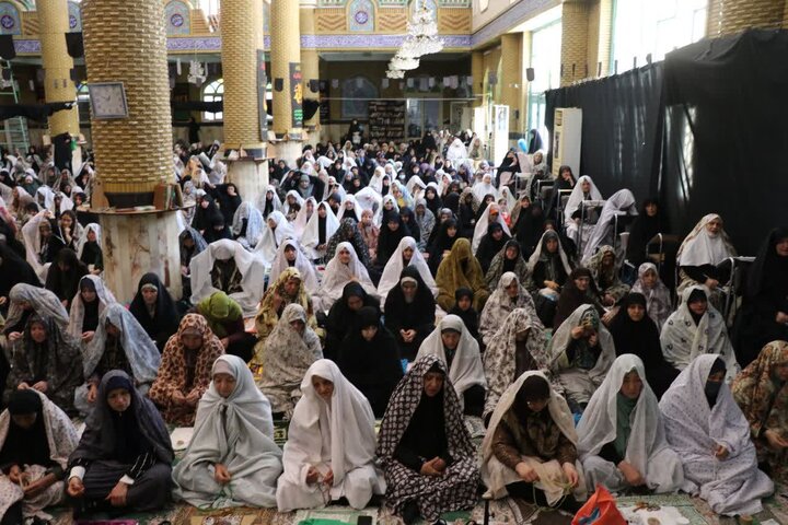 تصاویر/ نماز عبادی سیاسی جمعه در قرچک