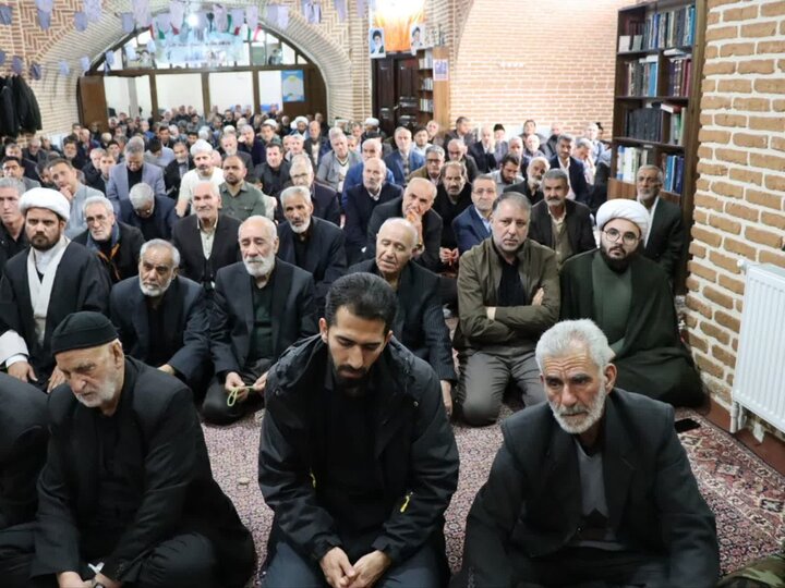 تصاویر/ اقامه نماز جمعه شهرستان تکاب