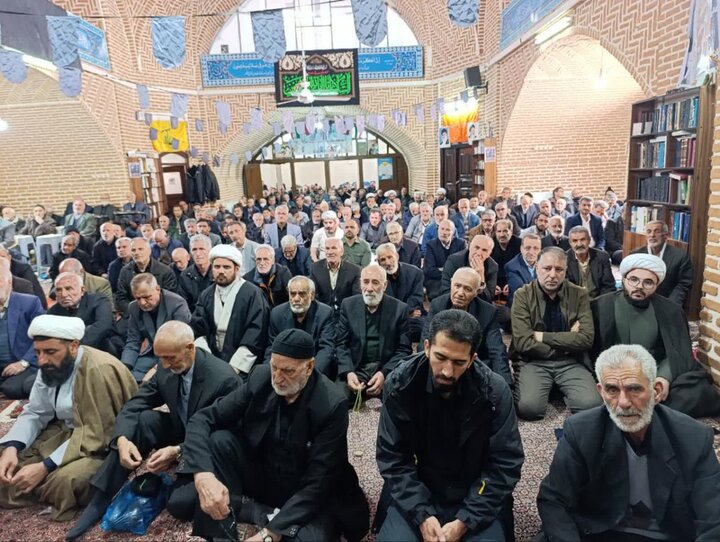 تصاویر/ اقامه نماز جمعه شهرستان تکاب