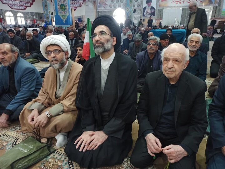 تصاویر/ نماز عبادی سیاسی جمعه کاشان