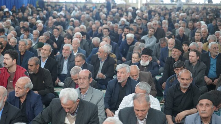 تصاویر/ اقامه نماز جمعه خوی